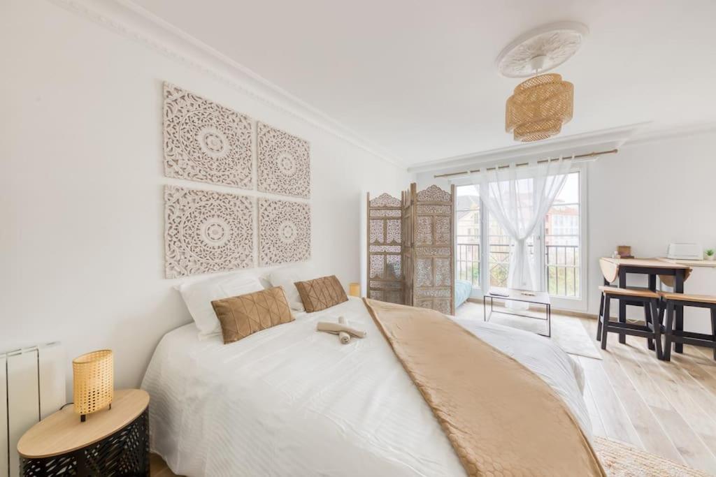 Studio Vue Direct Sur Le Port De Cergy, Parking Prive Gratuit Exteriör bild