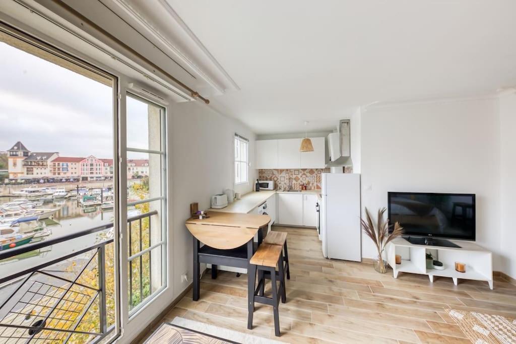 Studio Vue Direct Sur Le Port De Cergy, Parking Prive Gratuit Exteriör bild